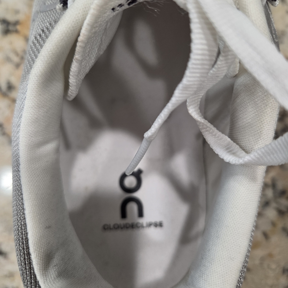 On Cloudeclipse Textile Trainer Women's Sneakers Size 9.5 - Picture 8 of 12